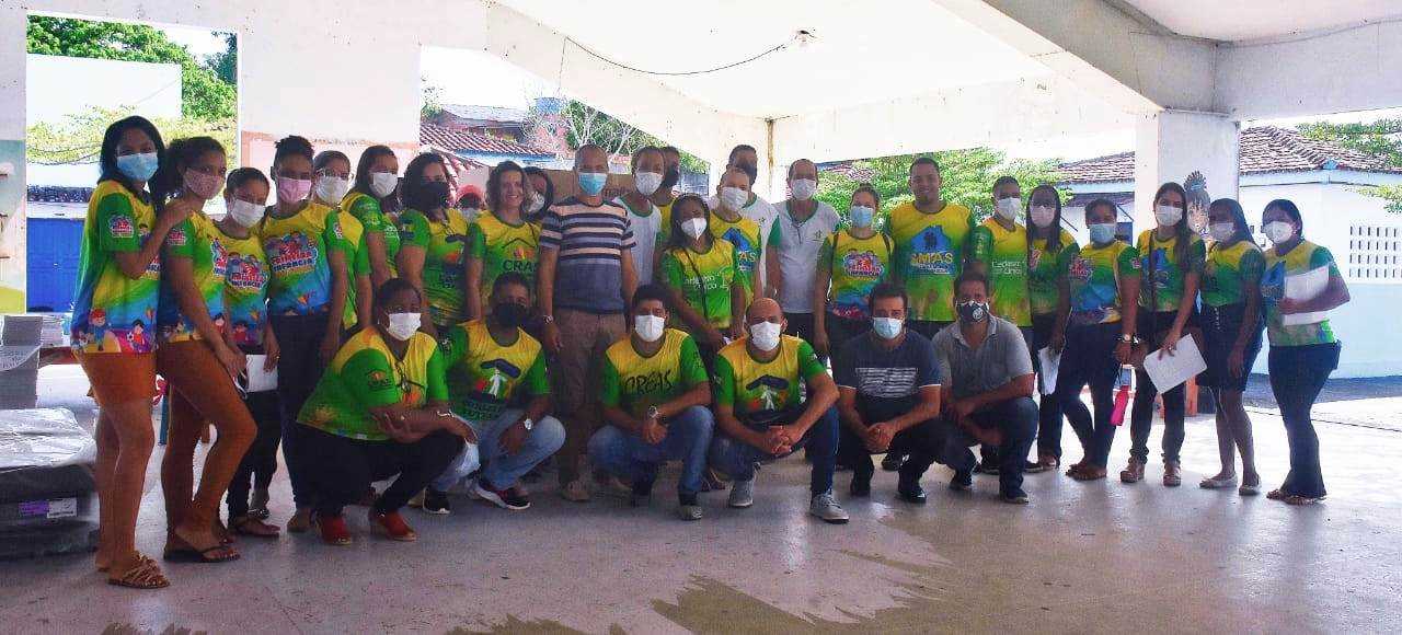 Camacã: Prefeito Paulo do Gás acompanha entrega de donativos as famílias atingidas pelas chuvas